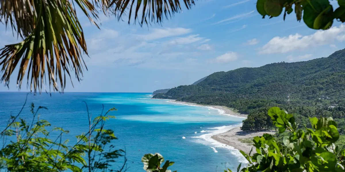 Paysage de la République dominicaine (Photo de Aldward Castillo sur Unsplash)