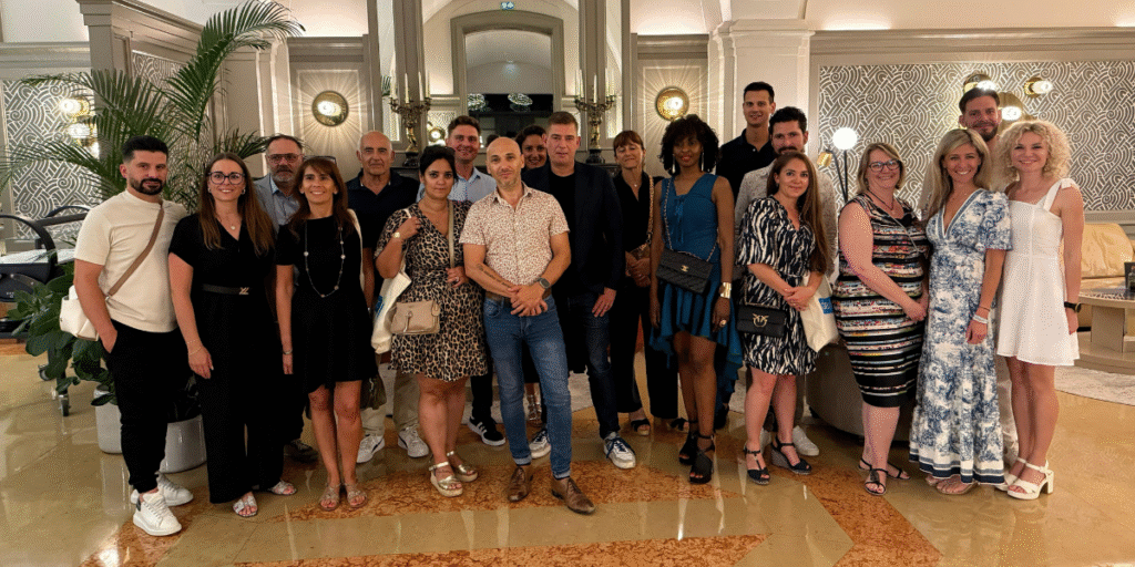 Des participants à la soirée découverte dietplus de Lyon.