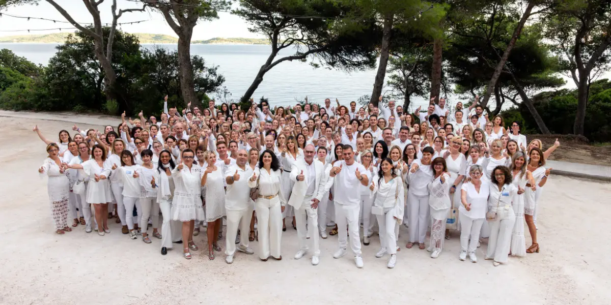 Le réseau de franchisés dietplus lors de sa convention annuelle 2025.